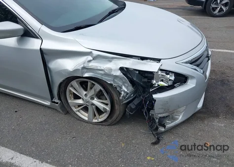 2014 Nissan Altima 2.5 Sv from USA, damaged, VIN 1N4AL3AP9EC130296